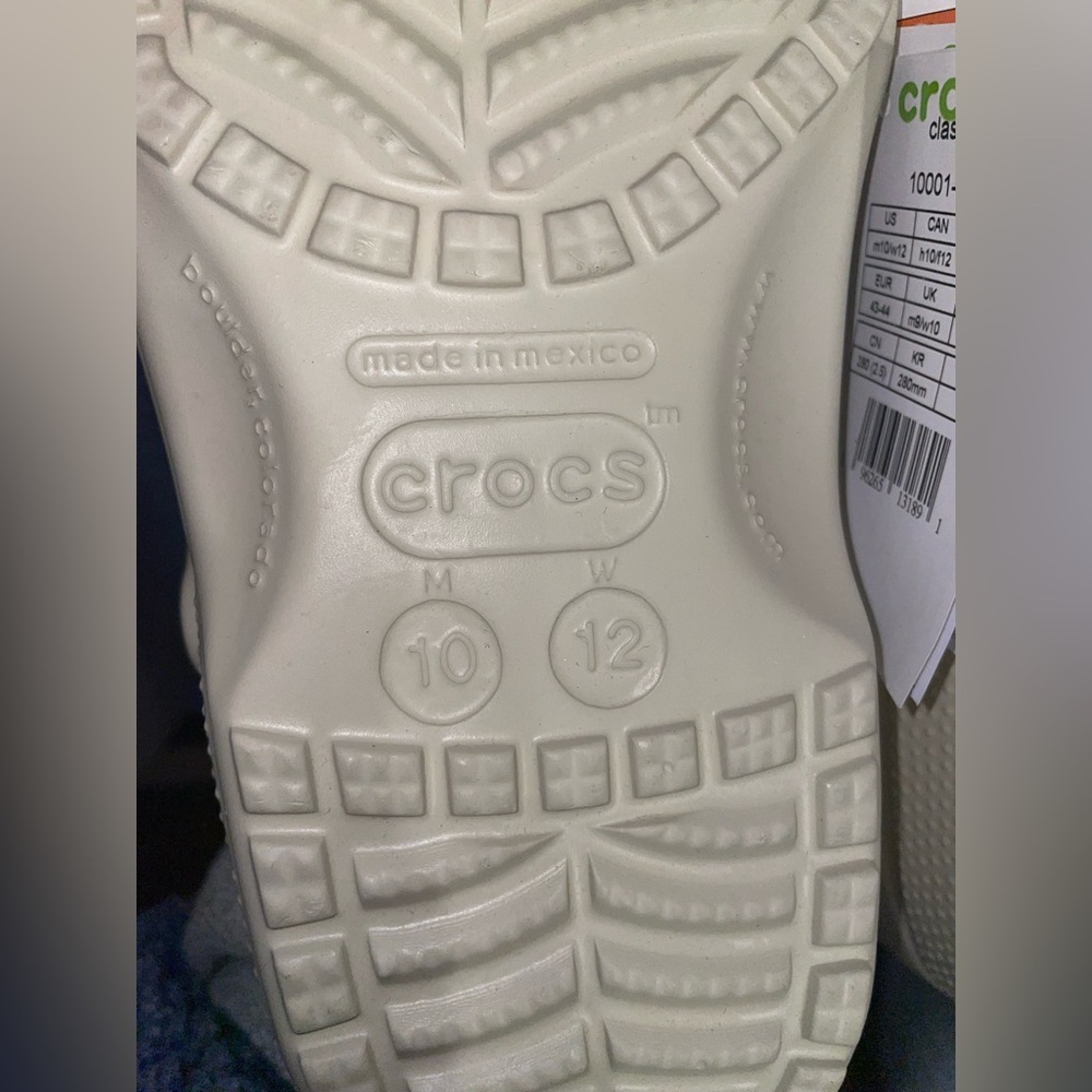 SOLD// New With Tags Crocs “Bone” Classic Clog Shoes *make offers* - Picture 5 of 6